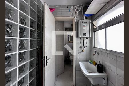 Apartamento para alugar com 70m², 2 quartos e 1 vagaÁrea de Serviço