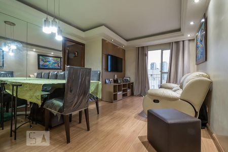 Sala de apartamento para alugar com 2 quartos, 70m² em Jardim Aeroporto, São Paulo