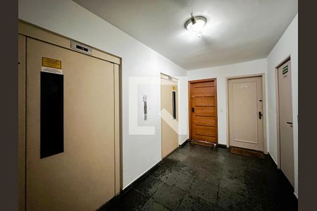 Apartamento para alugar com 70m², 2 quartos e 1 vagaHall Apartamento