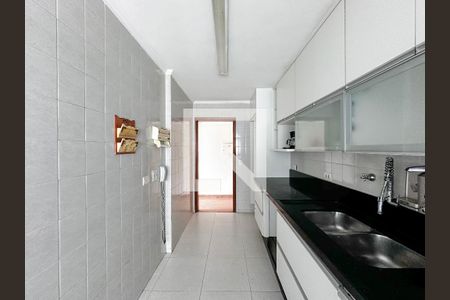 Apartamento para alugar com 70m², 2 quartos e 1 vagaCozinha
