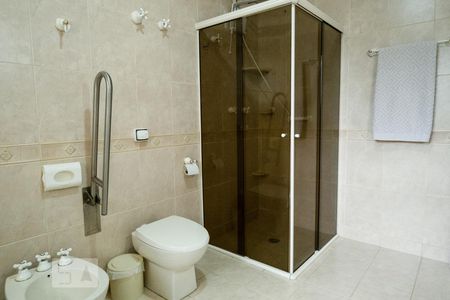 Casa à venda com 420m², 4 quartos e 4 vagasBanheiro