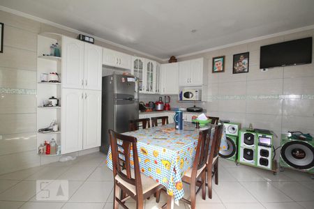 Casa à venda com 80m², 2 quartos e 3 vagasCozinha