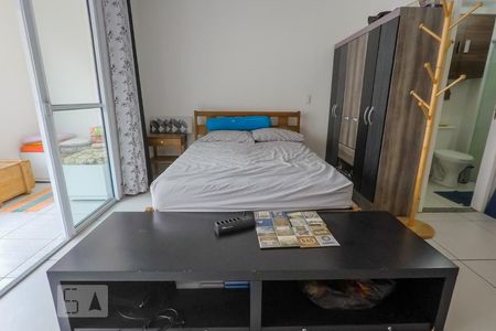 Sala / Quarto de kitnet/studio à venda com 1 quarto, 38m² em Cambuci, São Paulo