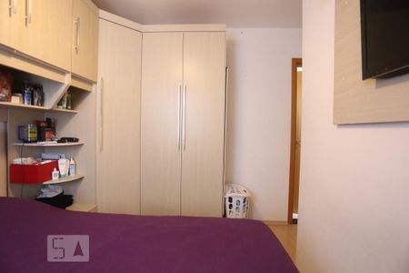 Suíte de apartamento para alugar com 2 quartos, 56m² em Quitaúna, Osasco