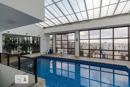 Apartamento à venda com 46m², 1 quarto e 1 vaga Apartamento à venda com 46m², 1 quarto e 1 vagaÁrea comum - Piscina