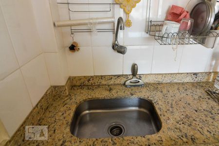 Studio à venda com 28m², 1 quarto e sem vaga Studio à venda com 28m², 1 quarto e sem vagaCozinha