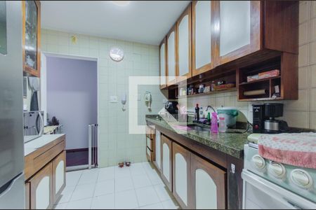 Apartamento à venda com 69m², 2 quartos e 2 vagasCozinha