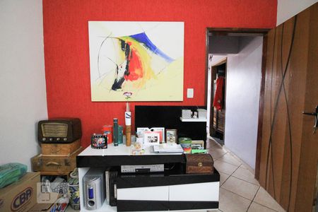 Sala de casa à venda com 4 quartos, 220m² em Vila Prado, São Paulo