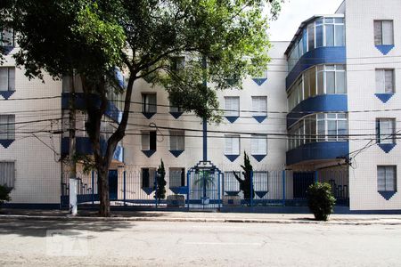 Apartamento à venda com 55m², 1 quarto e sem vagaFachada