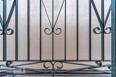 Casa à venda com 240m², 3 quartos e 2 vagas Casa à venda com 240m², 3 quartos e 2 vagasVista do Quarto 2