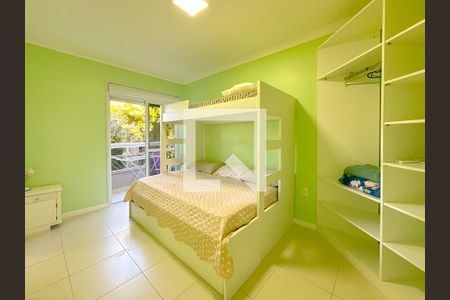 Suíte 1 de apartamento para alugar com 2 quartos, 80m² em Ingleses do Rio Vermelho, Florianópolis
