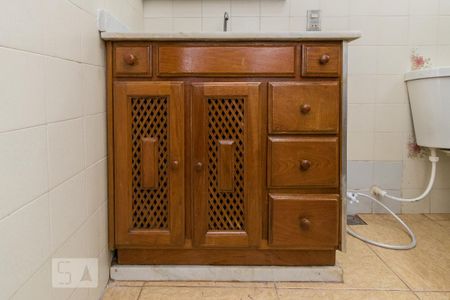 Apartamento para alugar com 60m², 2 quartos e 1 vaga Apartamento para alugar com 60m², 2 quartos e 1 vagaBanheiro - Armário