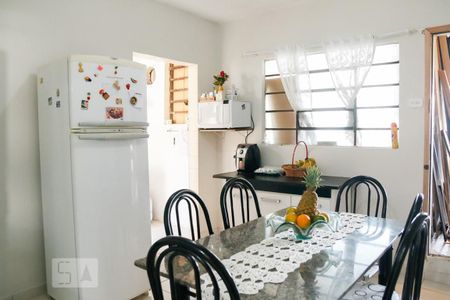 Casa à venda com 100m², 3 quartos e 3 vagasCozinha