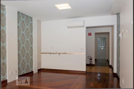Sala de casa à venda com 5 quartos, 190m² em Perdizes, São Paulo