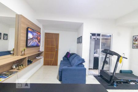 Sala de apartamento à venda com 2 quartos, 45m² em Vila Floresta, Santo André