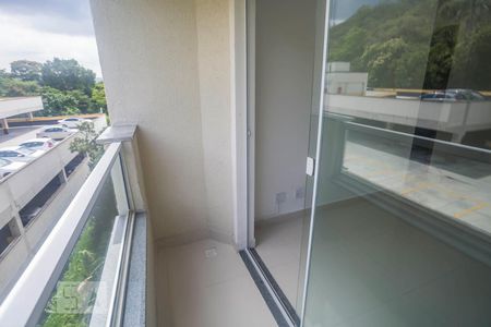 Varanda de apartamento para alugar com 2 quartos, 53m² em Taquara, Rio de Janeiro