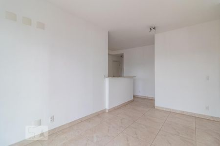Sala de apartamento para alugar com 2 quartos, 66m² em Alphaville Industrial, Barueri