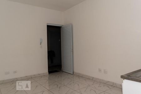 Cozinha de kitnet/studio para alugar com 1 quarto, 35m² em Água Rasa, São Paulo