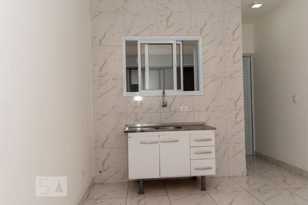 Cozinha de kitnet/studio para alugar com 1 quarto, 35m² em Água Rasa, São Paulo