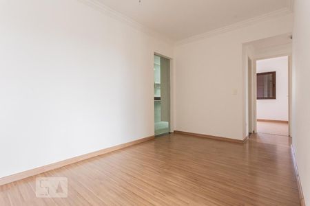Detalhe Sala de apartamento para alugar com 3 quartos, 80m² em Dos Casa, São Bernardo do Campo