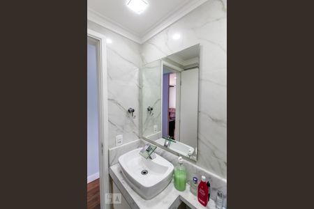 Apartamento à venda com 70m², 3 quartos e 2 vagasBanheiro Social