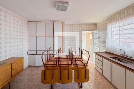 Casa à venda com 200m², 4 quartos e 3 vagasCozinha