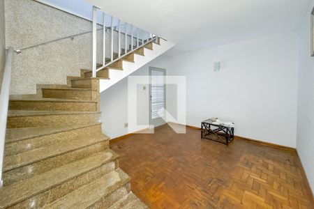 Sala de casa à venda com 4 quartos, 200m² em Vila Monumento, São Paulo