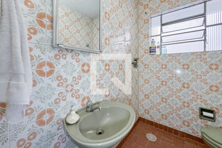 Casa à venda com 200m², 4 quartos e 3 vagasBanheiro - casa 2