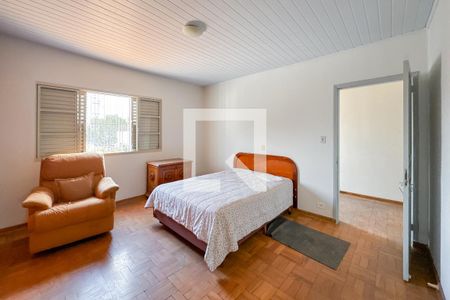 Quarto 1 de casa à venda com 4 quartos, 200m² em Vila Monumento, São Paulo