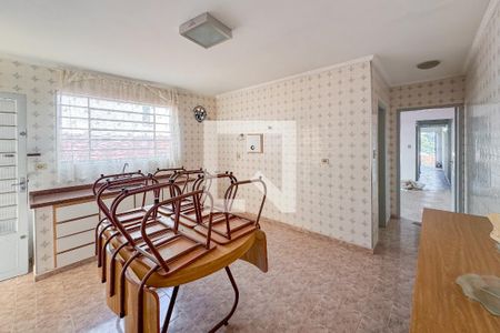 Casa à venda com 200m², 4 quartos e 3 vagasCozinha