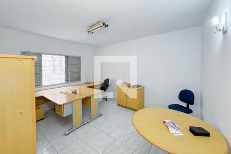 Casa à venda com 200m², 4 quartos e 3 vagasquarto - casa 2