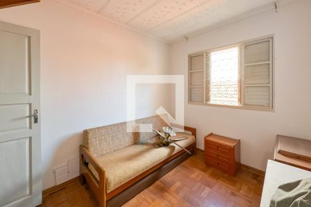 Casa à venda com 200m², 4 quartos e 3 vagasQuarto 2 