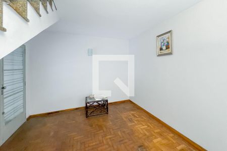 Sala de casa à venda com 4 quartos, 200m² em Vila Monumento, São Paulo