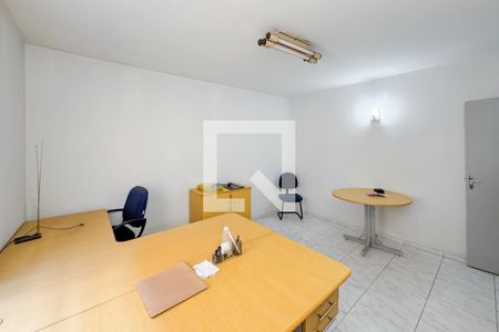 Casa à venda com 200m², 4 quartos e 3 vagasquarto - casa 2