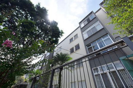 Apartamento à venda com 70m², 2 quartos e 1 vagaFachada