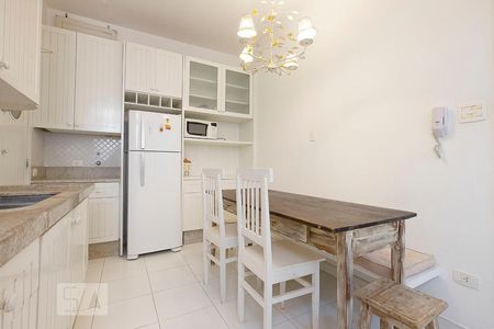 Apartamento à venda com 70m², 2 quartos e 1 vagaCozinha
