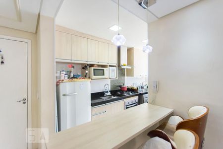 Cozinha de apartamento à venda com 2 quartos, 43m² em Loteamento Parque São Martinho, Campinas