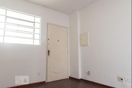 Sala de apartamento para alugar com 1 quarto, 55m² em Liberdade, São Paulo