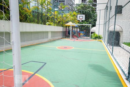 Apartamento para alugar com 170m², 4 quartos e 2 vagasÁrea comum - Quadra esportiva