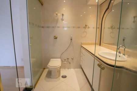 Apartamento para alugar com 170m², 4 quartos e 2 vagasBanheiro da Suíte