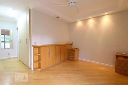 Apartamento para alugar com 165m², 3 quartos e 2 vagas Apartamento para alugar com 165m², 3 quartos e 2 vagasSuíte 1