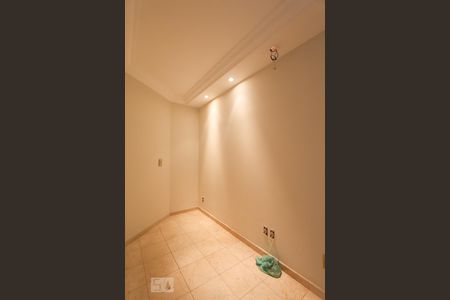 Apartamento para alugar com 165m², 3 quartos e 2 vagas Apartamento para alugar com 165m², 3 quartos e 2 vagasDespensa