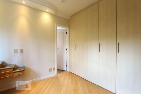 Apartamento para alugar com 165m², 3 quartos e 2 vagas Apartamento para alugar com 165m², 3 quartos e 2 vagasSuíte 2