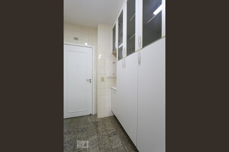 Apartamento para alugar com 165m², 3 quartos e 2 vagas Apartamento para alugar com 165m², 3 quartos e 2 vagasCozinha