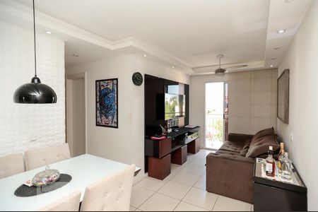 Sala de apartamento à venda com 3 quartos, 68m² em Cachambi, Rio de Janeiro