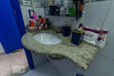 Casa à venda com 120m², 3 quartos e 2 vagas Casa à venda com 120m², 3 quartos e 2 vagasBanheiro da Suíte