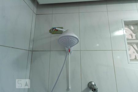Casa à venda com 120m², 3 quartos e 2 vagas Casa à venda com 120m², 3 quartos e 2 vagasBanheiro social
