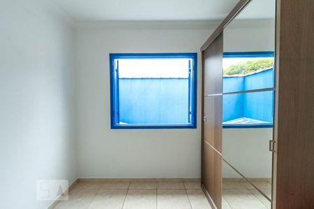 Casa à venda com 120m², 3 quartos e 2 vagas Casa à venda com 120m², 3 quartos e 2 vagasQuarto 1