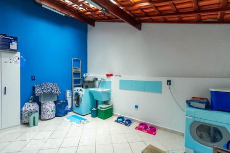 Casa à venda com 120m², 3 quartos e 2 vagas Casa à venda com 120m², 3 quartos e 2 vagasÁrea de Serviço