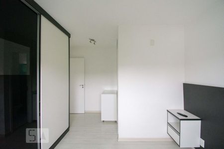 Apartamento para alugar com 81m², 3 quartos e 2 vagassuíte
